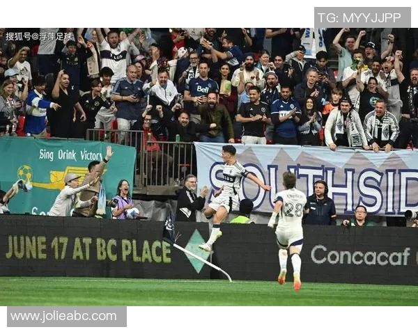 突发！足球八卦宣布将离队，球迷不舍告别