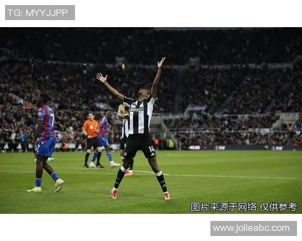 体育八卦头条：球星社媒趣闻合集