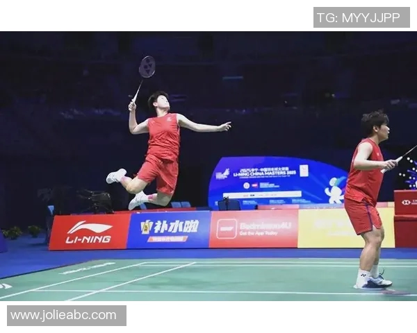 提升羽毛球双打配合默契度的系统训练方案与实践策略 提升羽毛球双打配合默契度的系统训练方案与实践策略